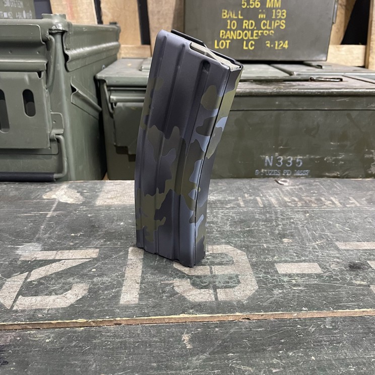 Surefeed AR-15 Magazine 30RD - Black Shadow Camo Surefeed AR-15 Magazine 30RD - Black Shadow Camo